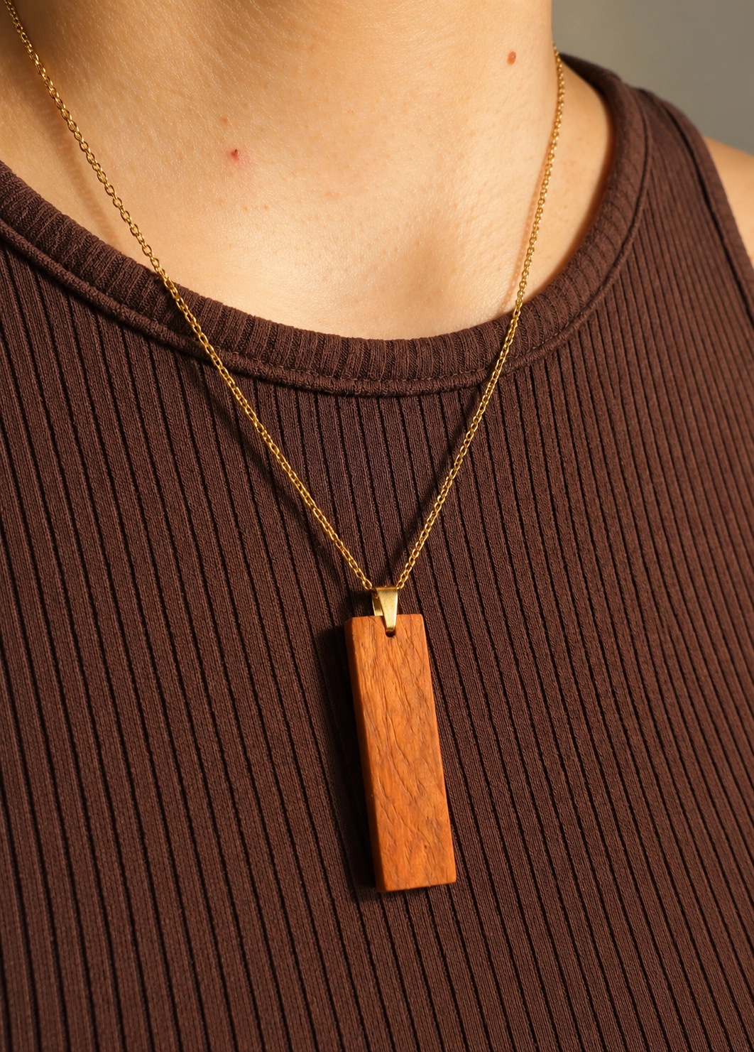 Image d'un pendentif monolithe orange